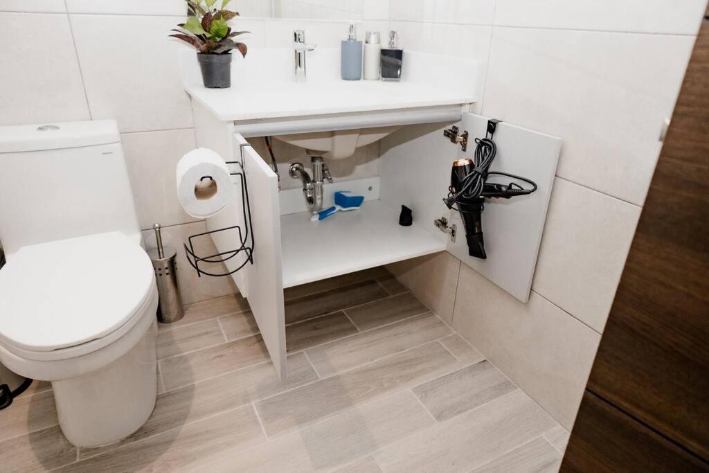 Apartamento De Lujo En Zona 10 과테말라 외부 사진