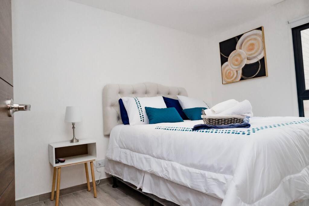 Apartamento De Lujo En Zona 10 과테말라 외부 사진